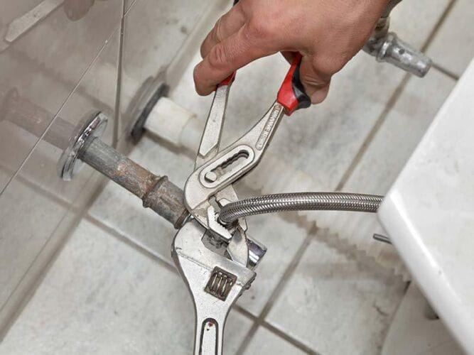 Emergency plumber in Chicago 4S PLUMBING COMPANIES, INC