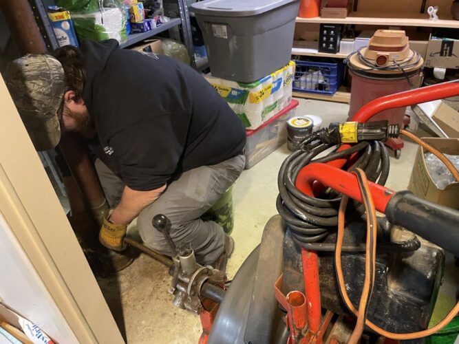 Emergency plumber in Medina Dynamerican Plumbing, HVAC, Excavating, Septic & Drain Emergency plumber in Medina Dynamerican Plumbing, HVAC, Excavating, Septic & Drain
