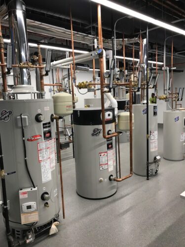 Emergency plumber in Lake in the Hills Elite Plumbing and Piping Inc.