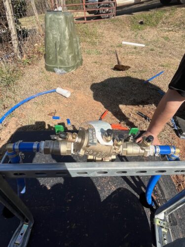 Emergency plumber in Jefferson Gooch Electric & Plumbing Inc.