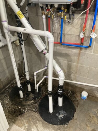 Emergency plumber in White Plains HS Drains LLC. 24/7 Emergency Sewer, Plumber Drain Cleaning Services Camera Inspection
