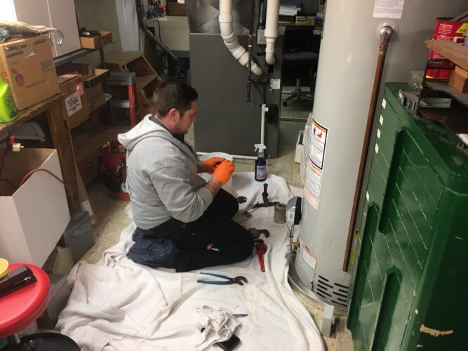 Emergency plumber in Downers Grove Jay's Plumbing & Sewer