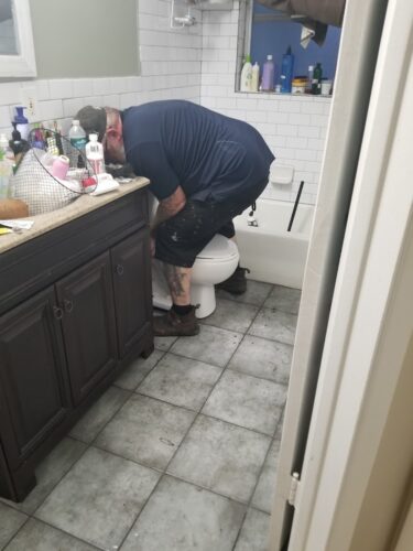 Emergency plumber in Clearwater Joe's Family Plumbing Inc.