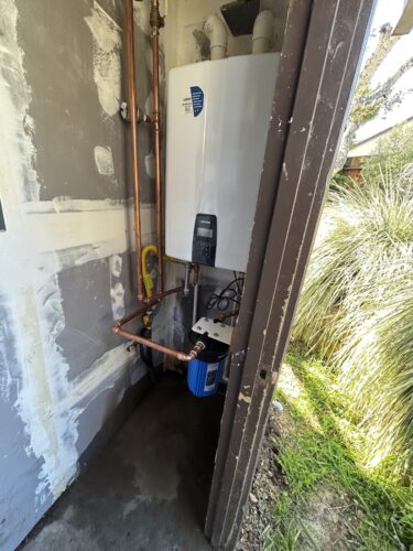 Emergency plumber in Monterey Landmark Plumbing