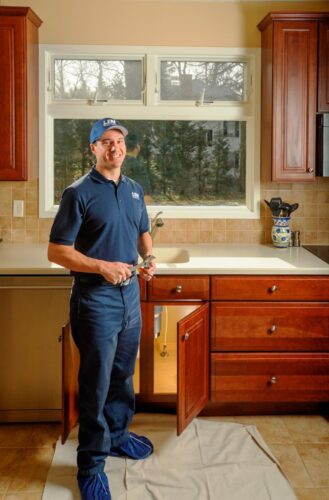 Emergency plumber in Alexandria Len the Plumber Heating & Air, LLC
