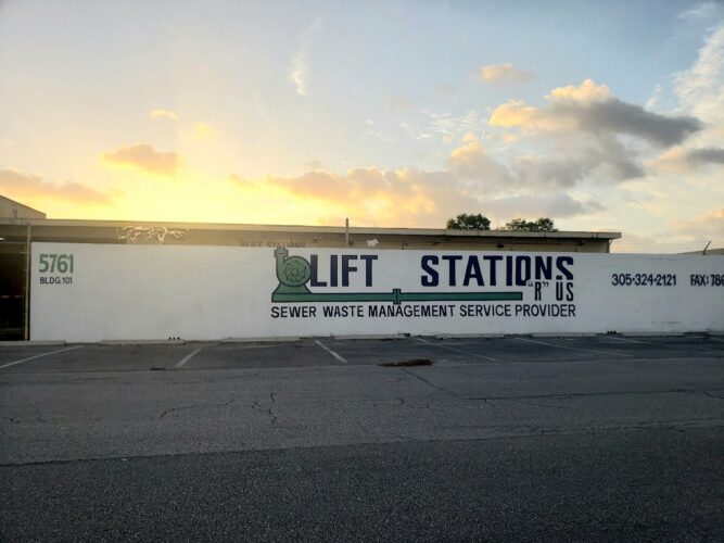Emergency plumber in Miami Lift Stations "R" Us, Corporation.