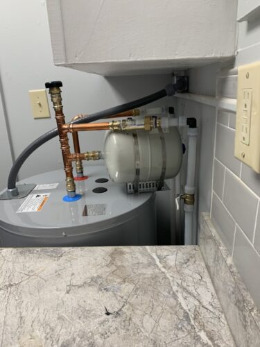 Emergency plumber in Lexington Living Water Drain & Plumbing