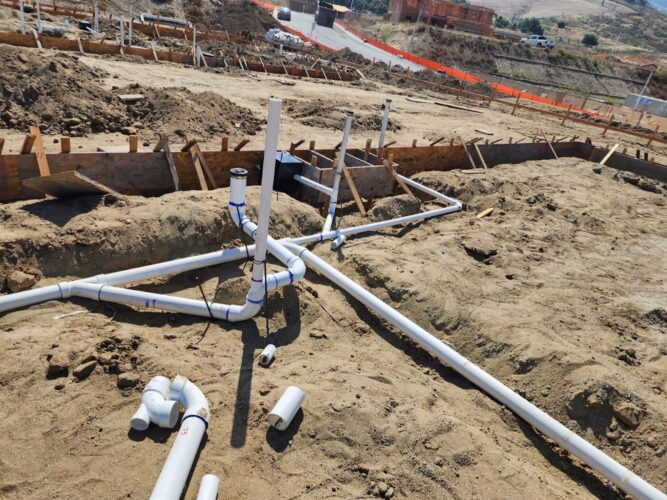 Emergency plumber in San Diego Lobo Plumbing Services INC CA LIC #1109260