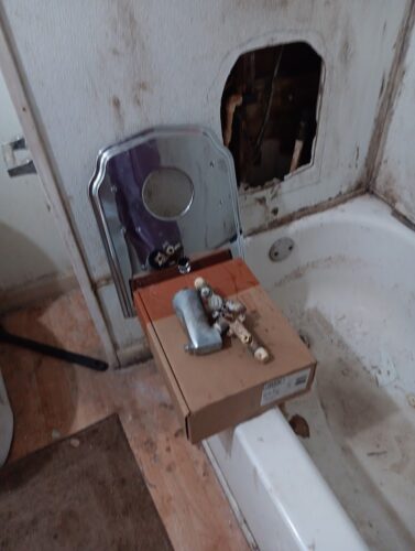 Emergency plumber in Orange Mello Plumbing Emergency plumber in Orange Mello Plumbing