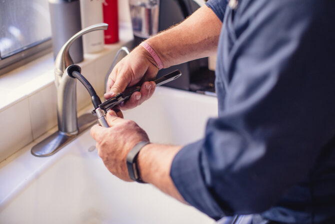 Emergency plumber in Phoenix MNS Plumbing - Plumber Anthem, AZ
