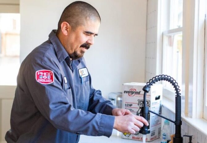 Emergency plumber in Huntington Beach Orange Coast Plumbing