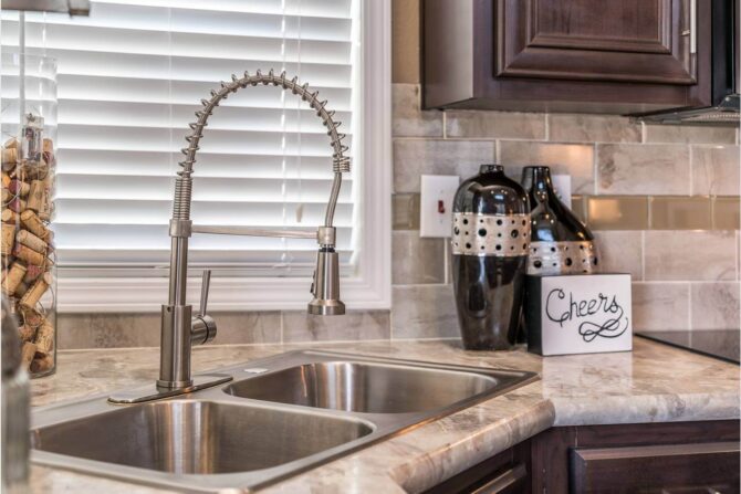 Emergency plumber in Tarzana Plumbing Services Tarzana