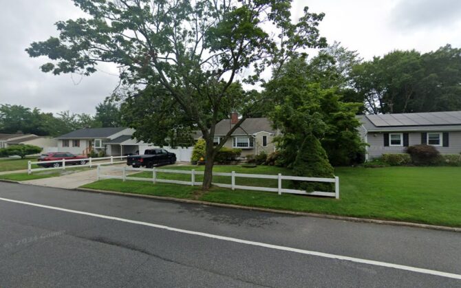 Emergency plumber in Centereach Priority Cesspool Sewer & Drain, Inc.