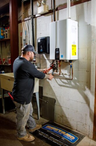 Emergency plumber in Pittsburgh Restano Heating, Cooling & Plumbing Emergency plumber in Pittsburgh Restano Heating, Cooling & Plumbing