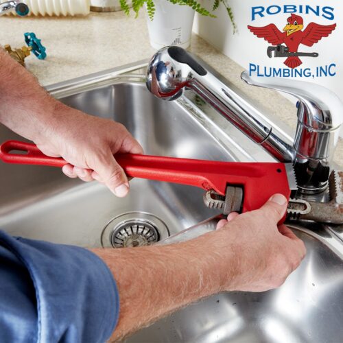 Emergency plumber in Phoenix Robins Plumbing, Inc