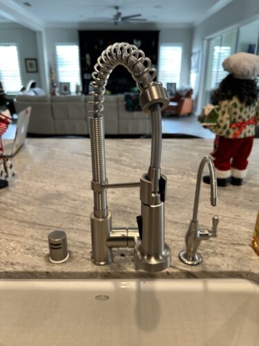 Emergency plumber in Concord Service Pros Plumbers, Inc.