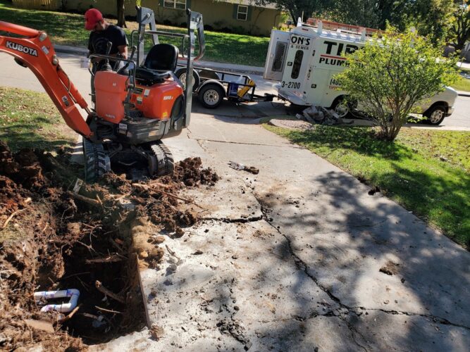 Emergency plumber in Oklahoma City Tipton's Plumbing & Sewer Emergency plumber in Oklahoma City Tipton's Plumbing & Sewer