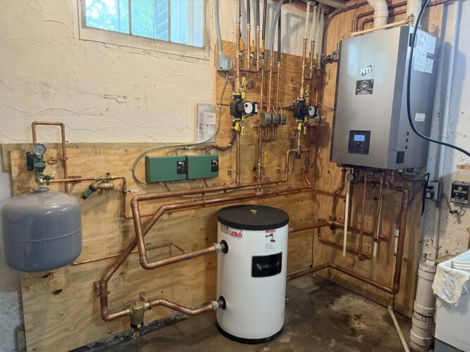Emergency plumber in Mayer Warwick Plumbing & Heating