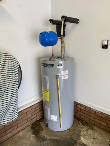 Emergency plumber in Jacksonville Wild Water Plumbing + Septic Emergency plumber in Jacksonville Wild Water Plumbing + Septic