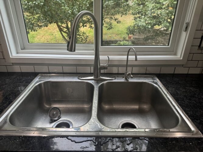 Emergency plumber in Seattle Aqualine Plumbing & Sewer Emergency plumber in Seattle Aqualine Plumbing & Sewer
