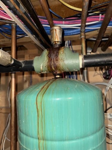 Emergency plumber in Lowell Armory Plumbing Inc.