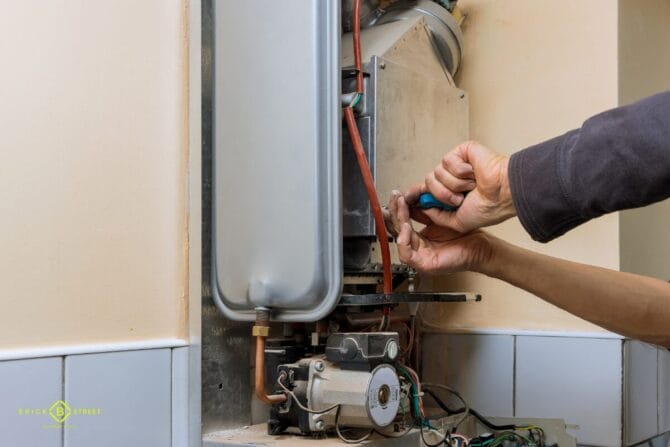 Emergency plumber in Leesburg Brick Street Plumbing, Water Heaters, AC & Furnace Repair