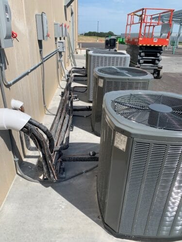 Emergency plumber in Edina Centraire Heating, Air Conditioning & Plumbing, Inc. Emergency plumber in Edina Centraire Heating, Air Conditioning & Plumbing, Inc.