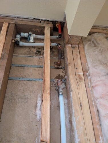 Emergency plumber in Seaside Cesar MF Plumbing LLC