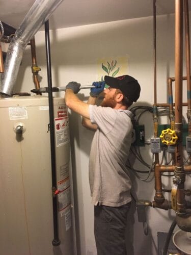 Emergency plumber in Newark City Plumbing Heating Air conditioning & Sewer Drain Cleaning