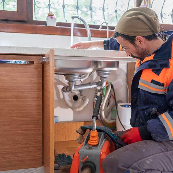 Emergency plumber in Columbia Crew Plumbing and Drain Emergency plumber in Columbia Crew Plumbing and Drain