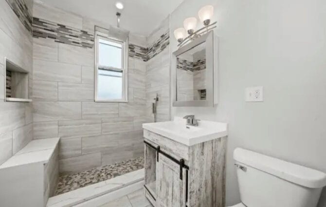 Emergency plumber in Downers Grove 2 Sisters Remodeling Experts